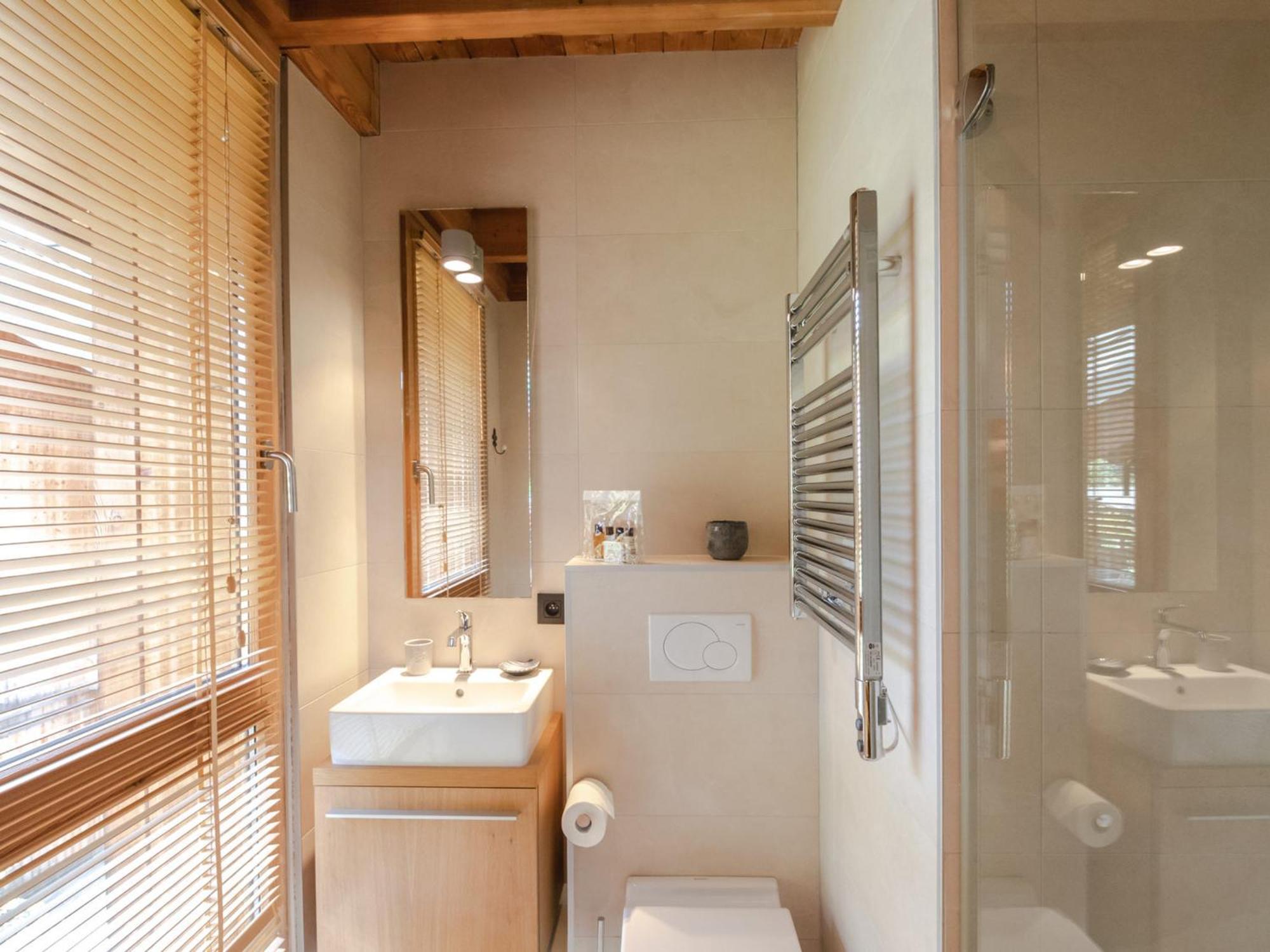 Chalet Contemporain Aux Houches, Pres Des Pistes, 6 Chambres, Wifi, Jardin, Grille-pain - Fr-1-343-179